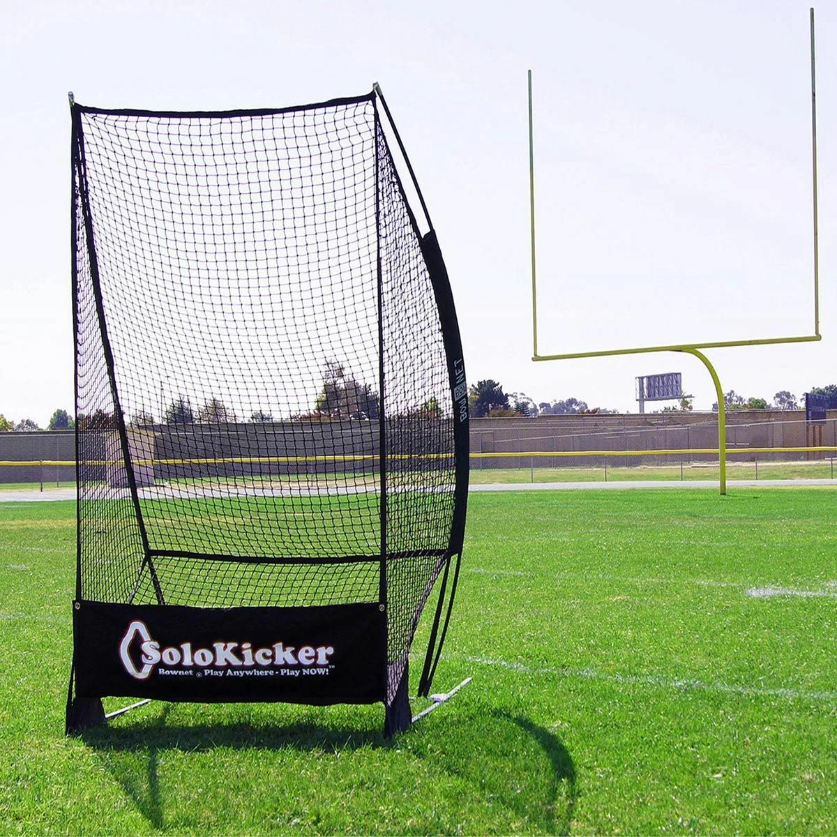 BOWNET Solo Kicker Portable Football Kicking Net 2 BOWNET Solo Kicker Portable Football Kicking Net - Image 2